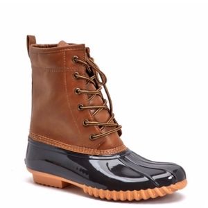 Womens Water Resistant Lace-Up Duck Boots
